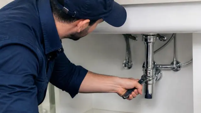 Pipe repair by a South Florida Plumbing technician